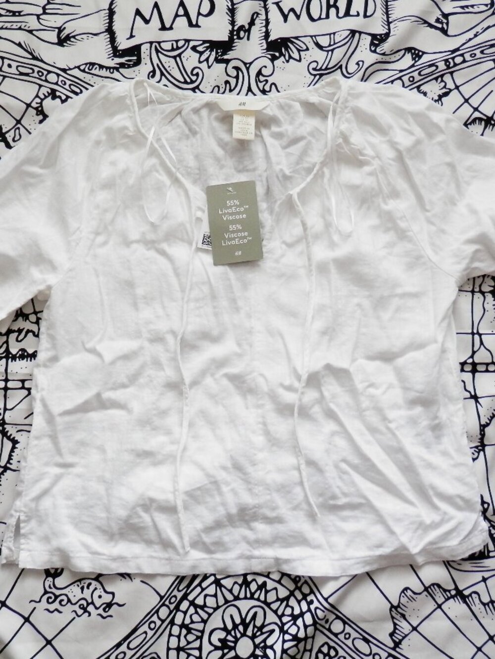 ✨ H&M || Loose & Flowy Viscose White Blouse NWT